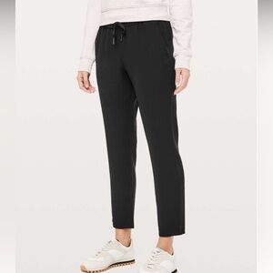 lululemon athletica Black Straight Leg Ankle Pants